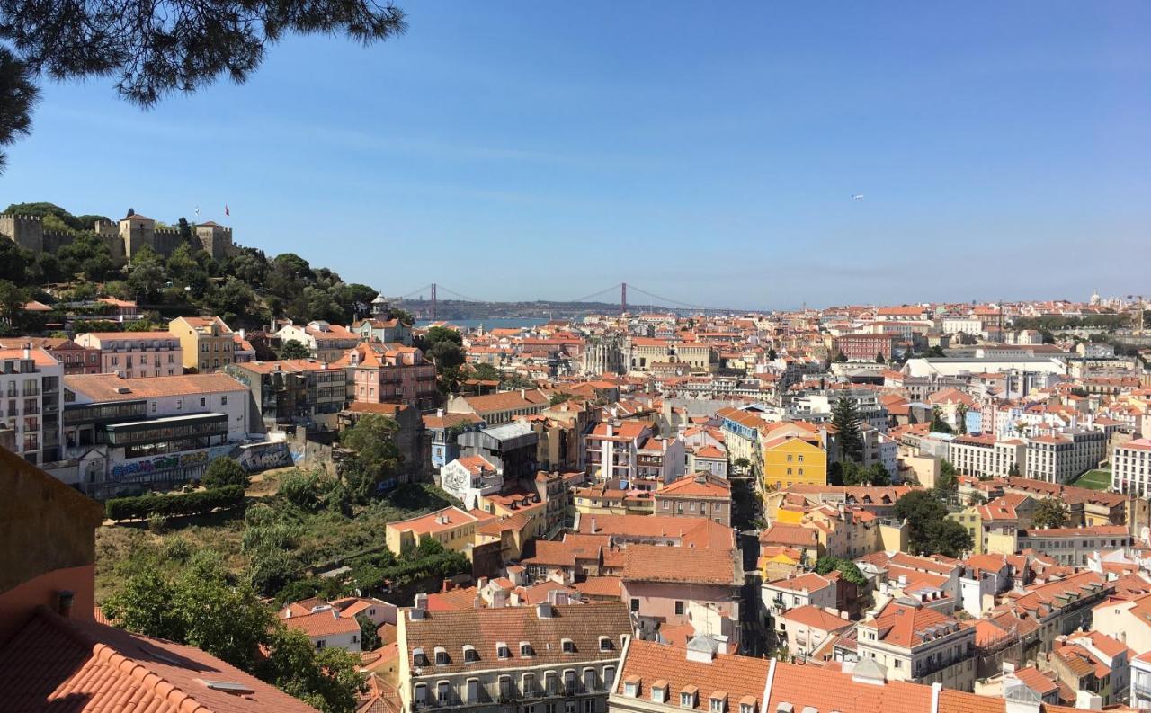 Feel Home In This Stunning Renovated Nest In Graca Lisboa Exteriér fotografie