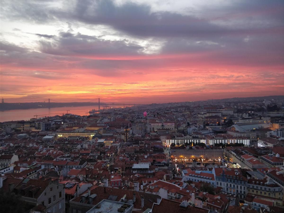 Feel Home In This Stunning Renovated Nest In Graca Lisboa Exteriér fotografie